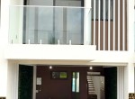 148312-th_main_door