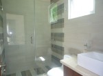 68535-945_8.bathroom