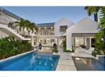 84569-1367_frontbeachpoolcustom