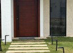 151732-front_door_sov