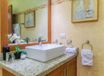 156198-hb_11_a1_2nd_bath_2