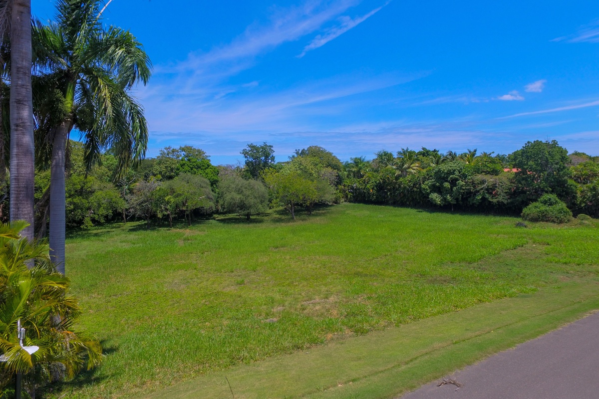 Residential lots for sale in luxury community in Cabarete - photo 5