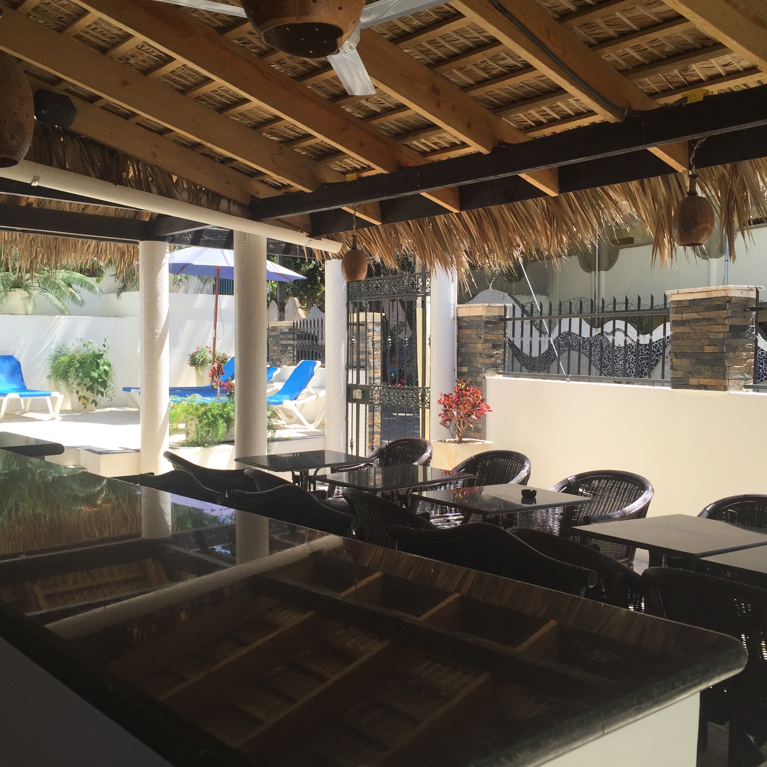 Hotel Opportunity!! 16 Unit Hotel in Sosua right near the Beach! - photo 4