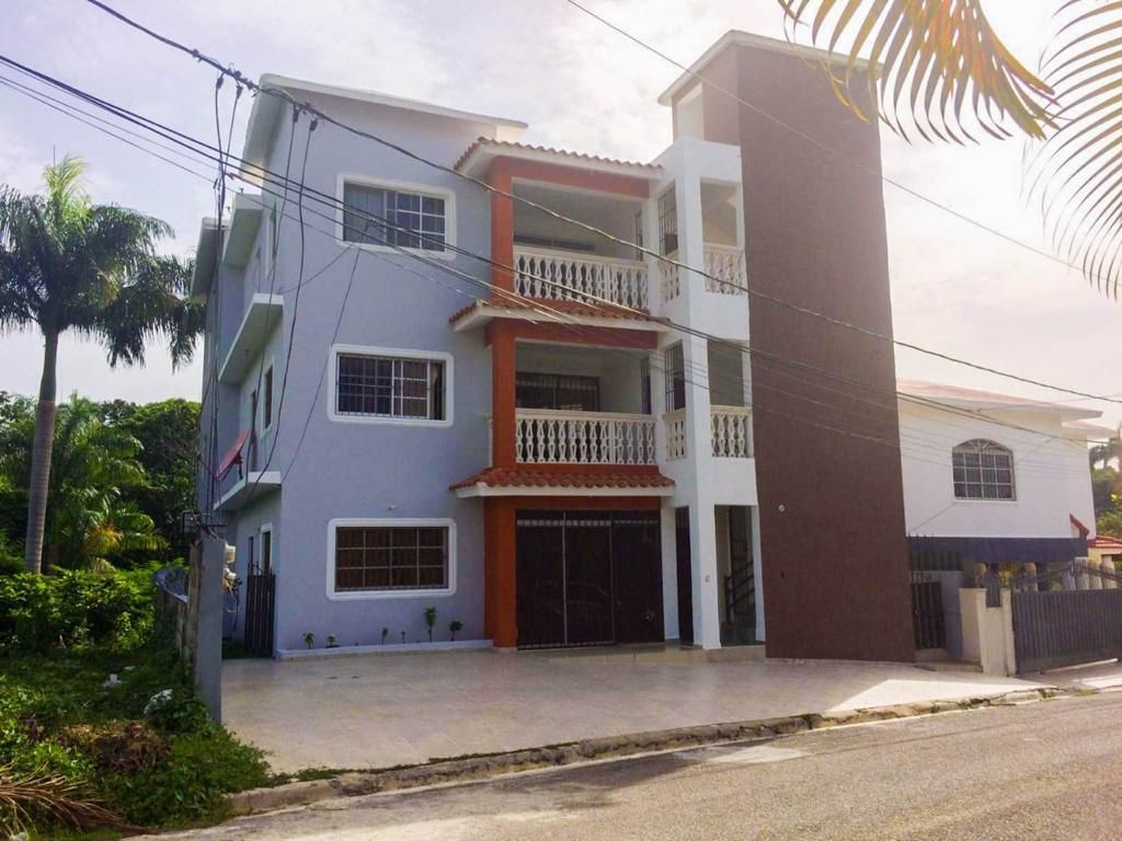 Building With 3 Apartments And A Penthouse In Puerto Plata For Sale - photo 2