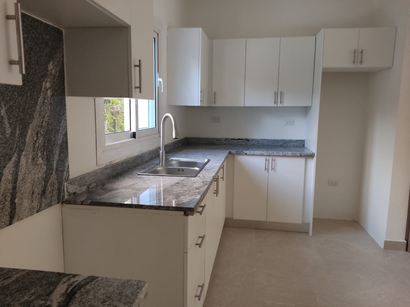 PRE CONSTRUCTION Brand new 2 bedroom condo in Cabarete center FOR SALE - photo 3