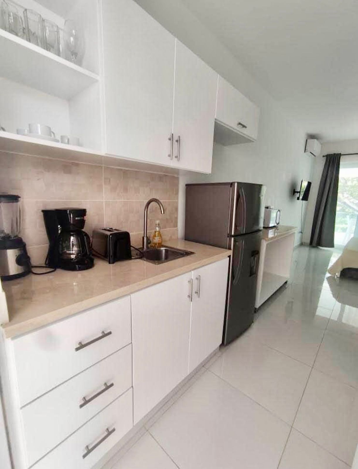 back to the market! NEW PRICE STUDIO FOR SALE FULLY EQUIPPED - photo 3