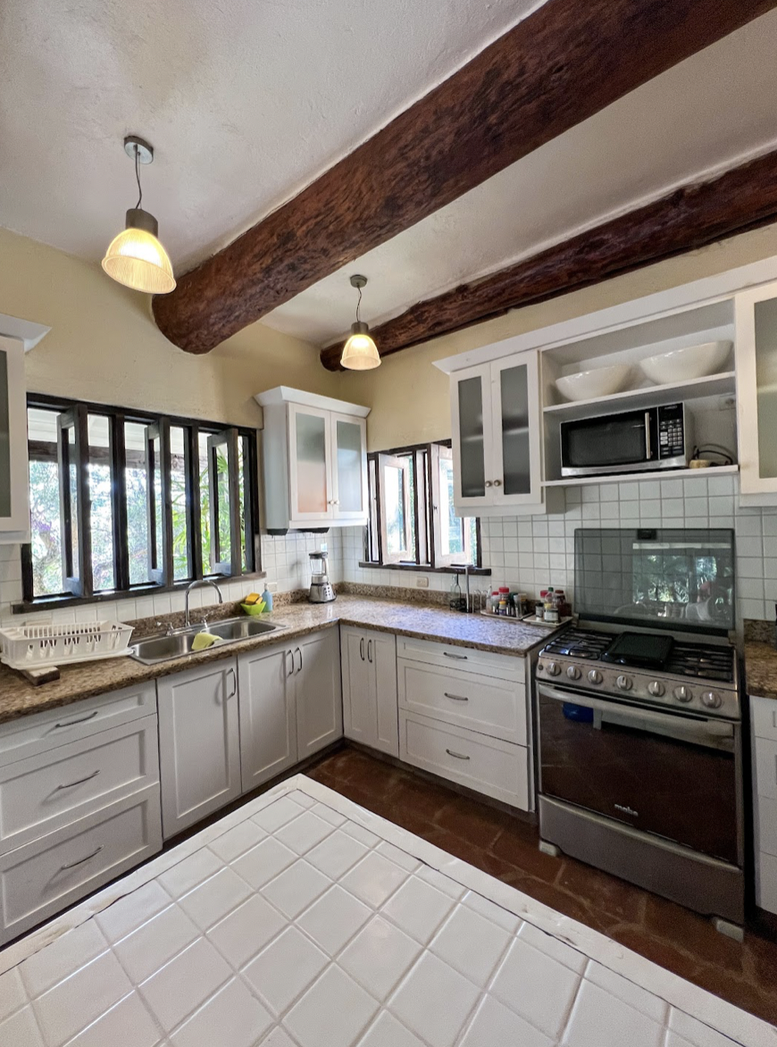 3-Story 3 Bedroom Chalet in Mountain-top Community in Jarabacoa for Sale - photo 6
