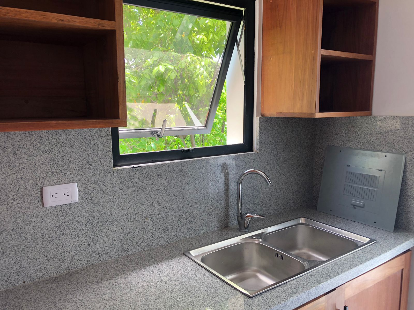 Luxurious Penthouse on Puerto Plata’s Malecón for Sale - photo 6