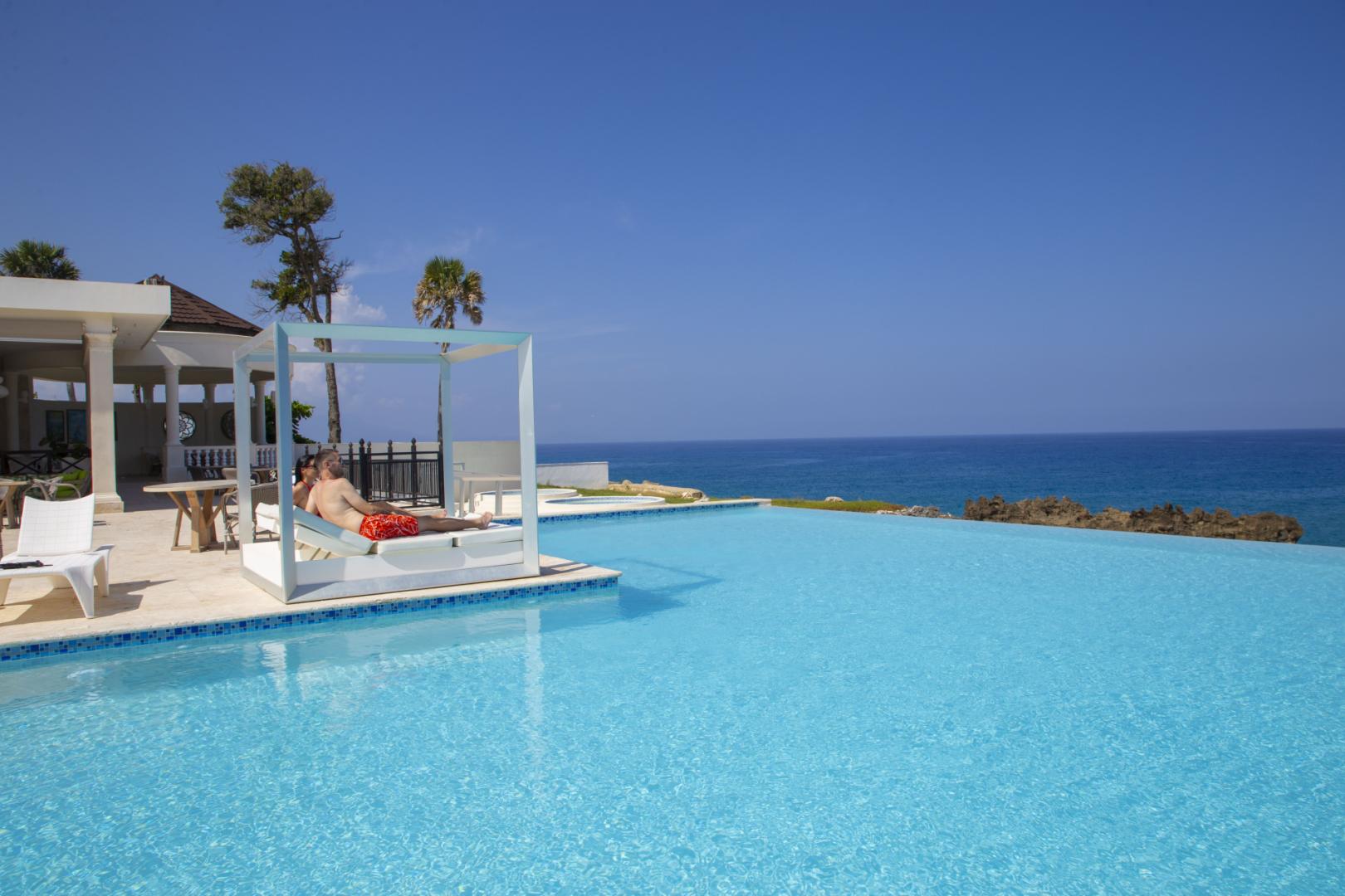 ! Land with finance in Luxury beachfront gated community - photo 3