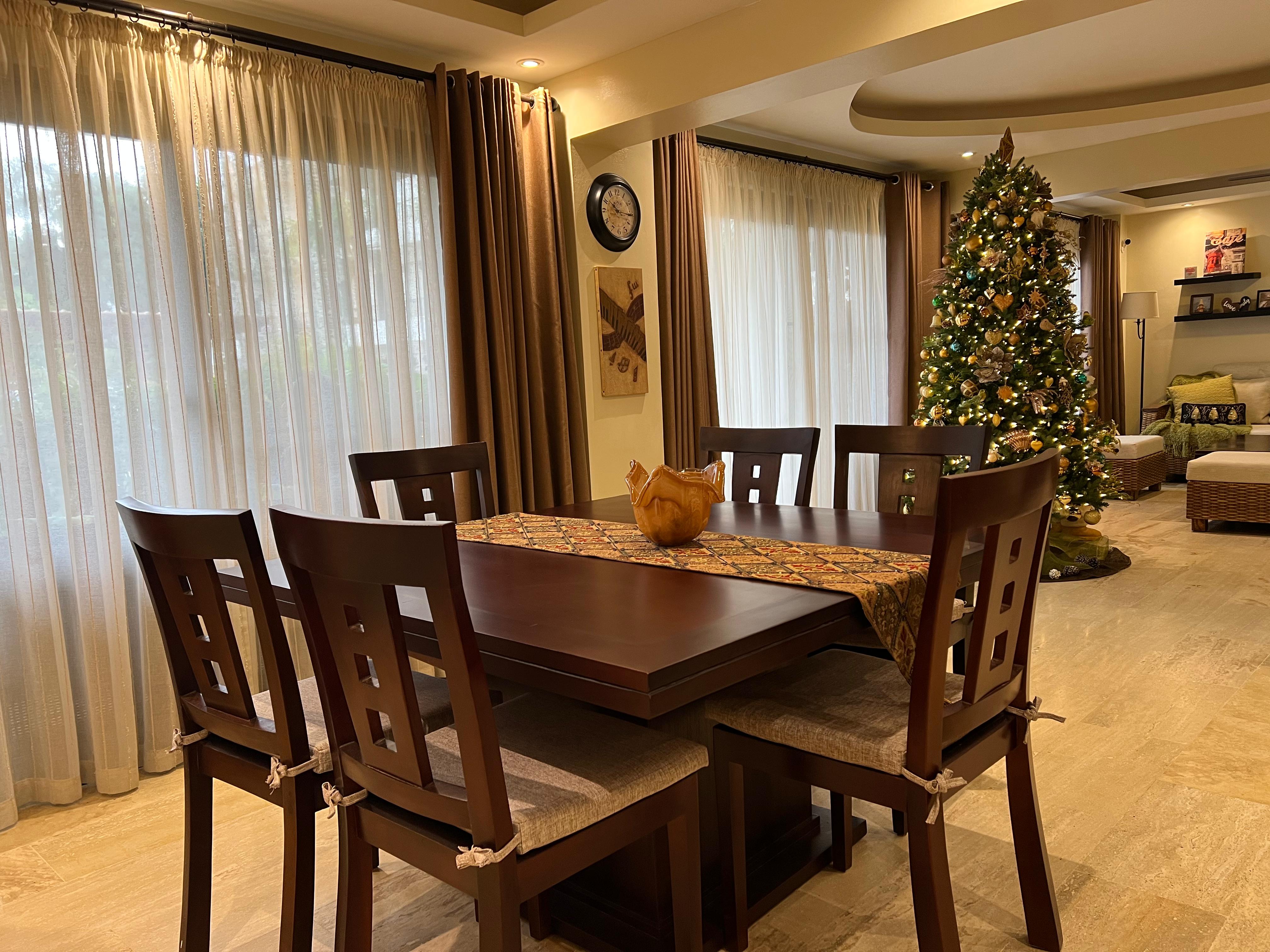 Fantastic Four Bedroom Condo in an Excellent Residence - photo 3
