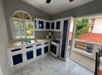 151409-kitchen_2_up_2