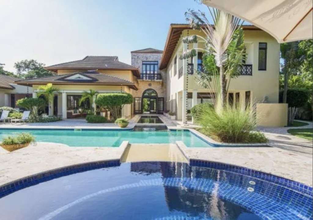 Ultra luxurious villa in Sosua gated community