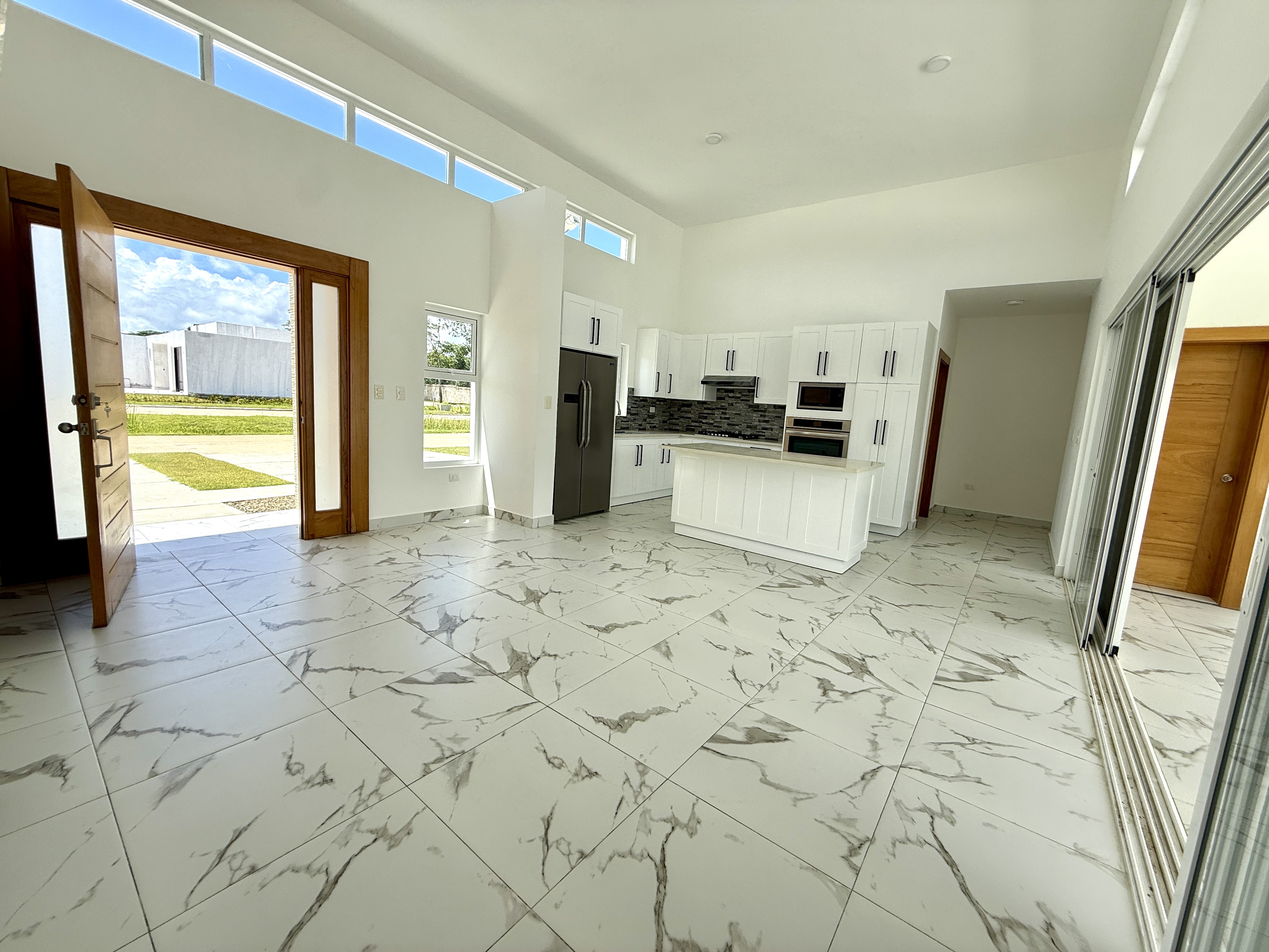 Beautiful 3-Bedroom Villa for Sale in Sosúa Ocean Village Price Cut!!! Beautiful 3-Bedroom Villa for Sale in Sosúa Ocean Village - photo 3