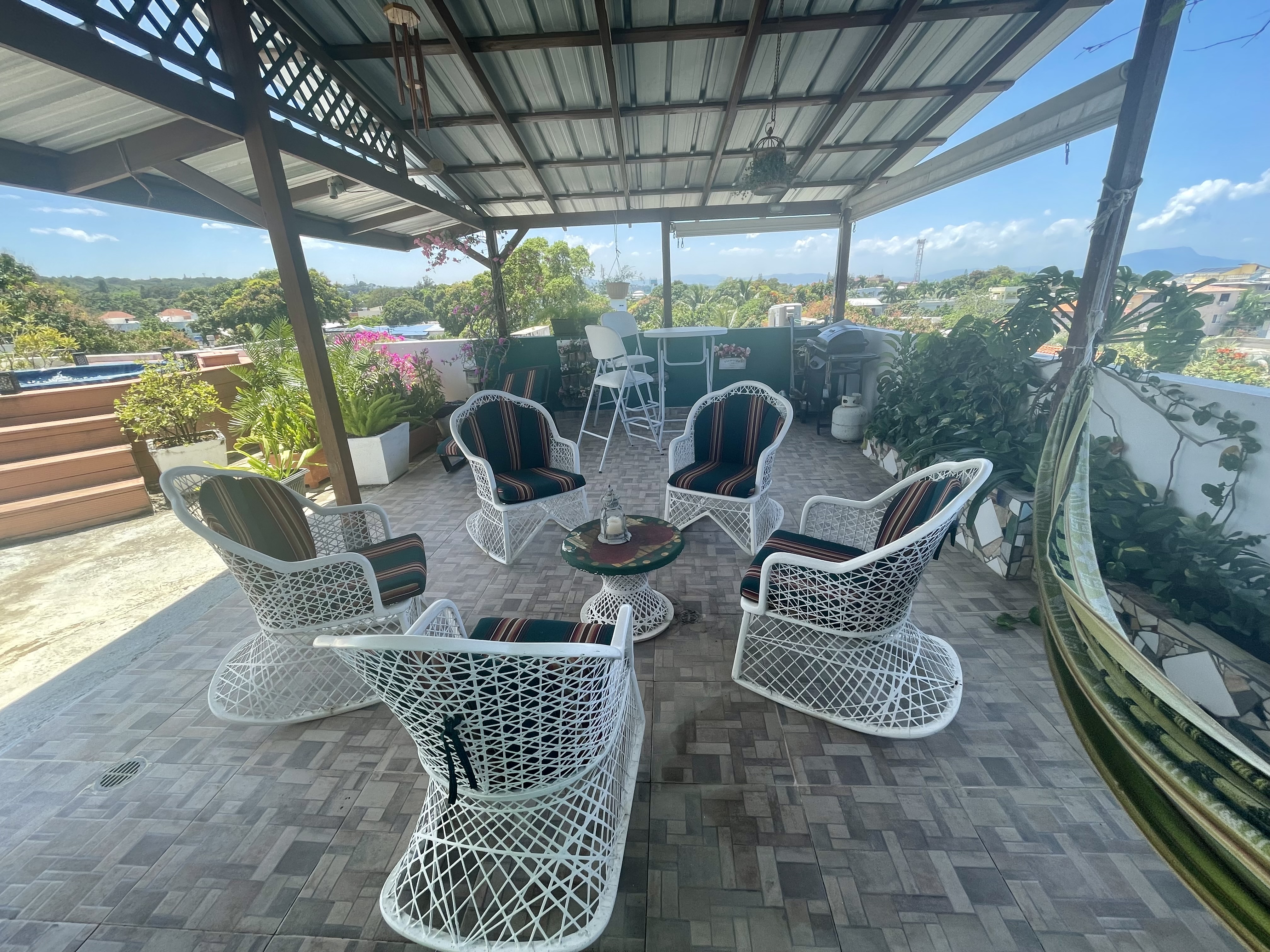 Prime location, Ocean view condo in the heart of Sosua - photo 2