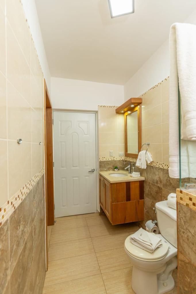 Stunning 4 bed villa with pool in gated community reduced  to $350000 - photo 6