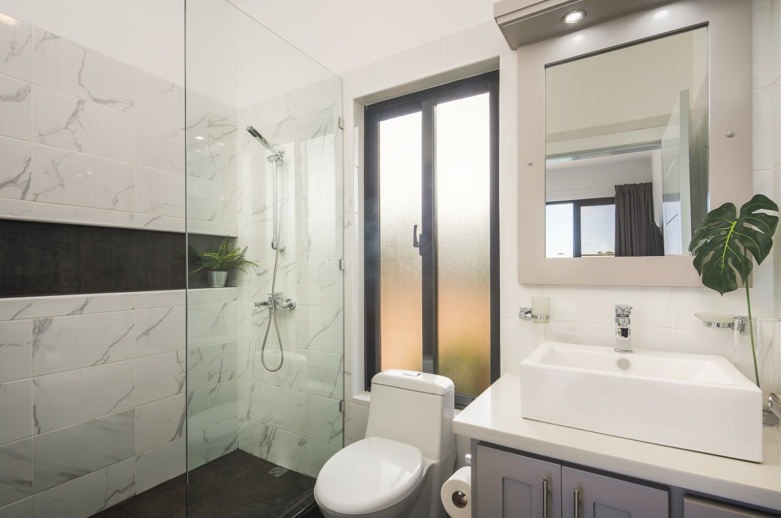 2 bed villa with pool and jacuzzi for sale 2 bed villa with pool and jacuzzi - photo 5