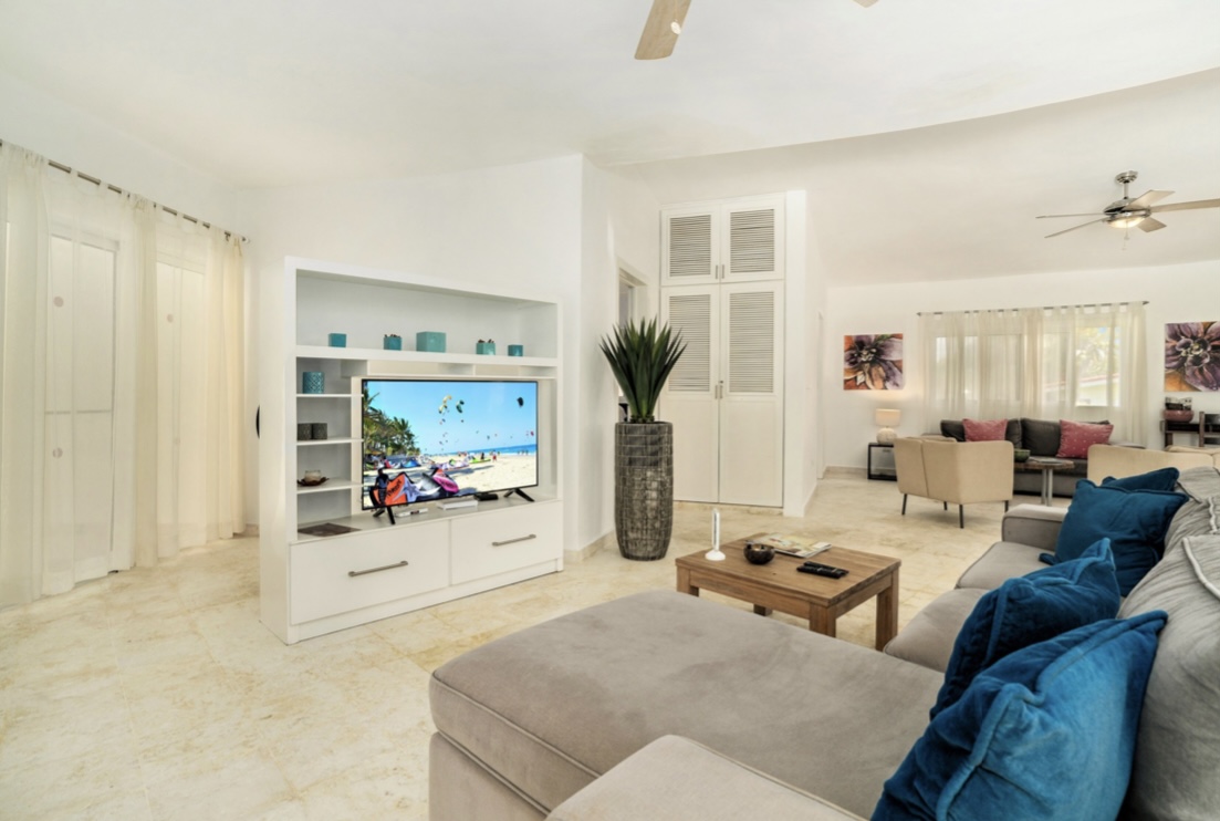 4 Bedroom Villa Gated Community Fully Furnished - photo 4