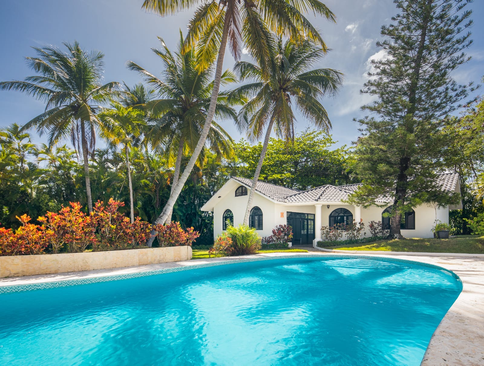 5 Bed villa plus Guest house on prestigious gated community Luxury 5 bed villa plus guest house - photo 3