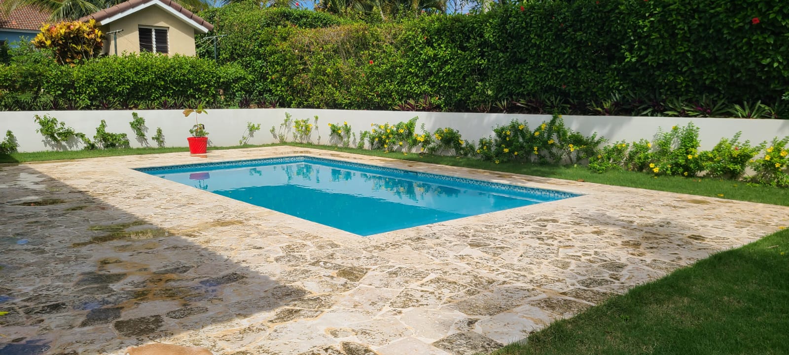 Stunning New  2 bedroom Villa in Hispaniola Residencial - photo 2