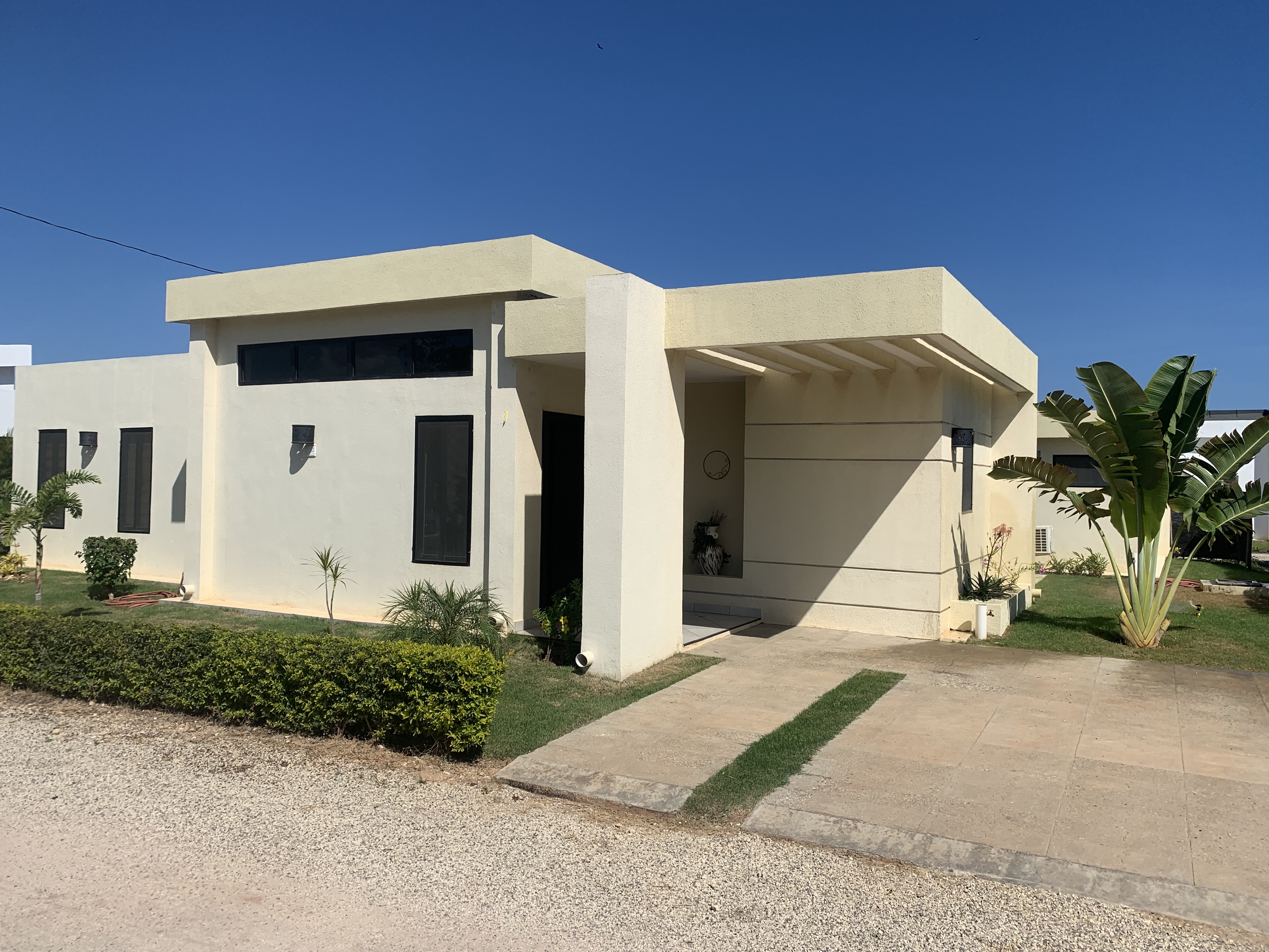 New 2 Bed 2.5 Bath Villa - photo 4