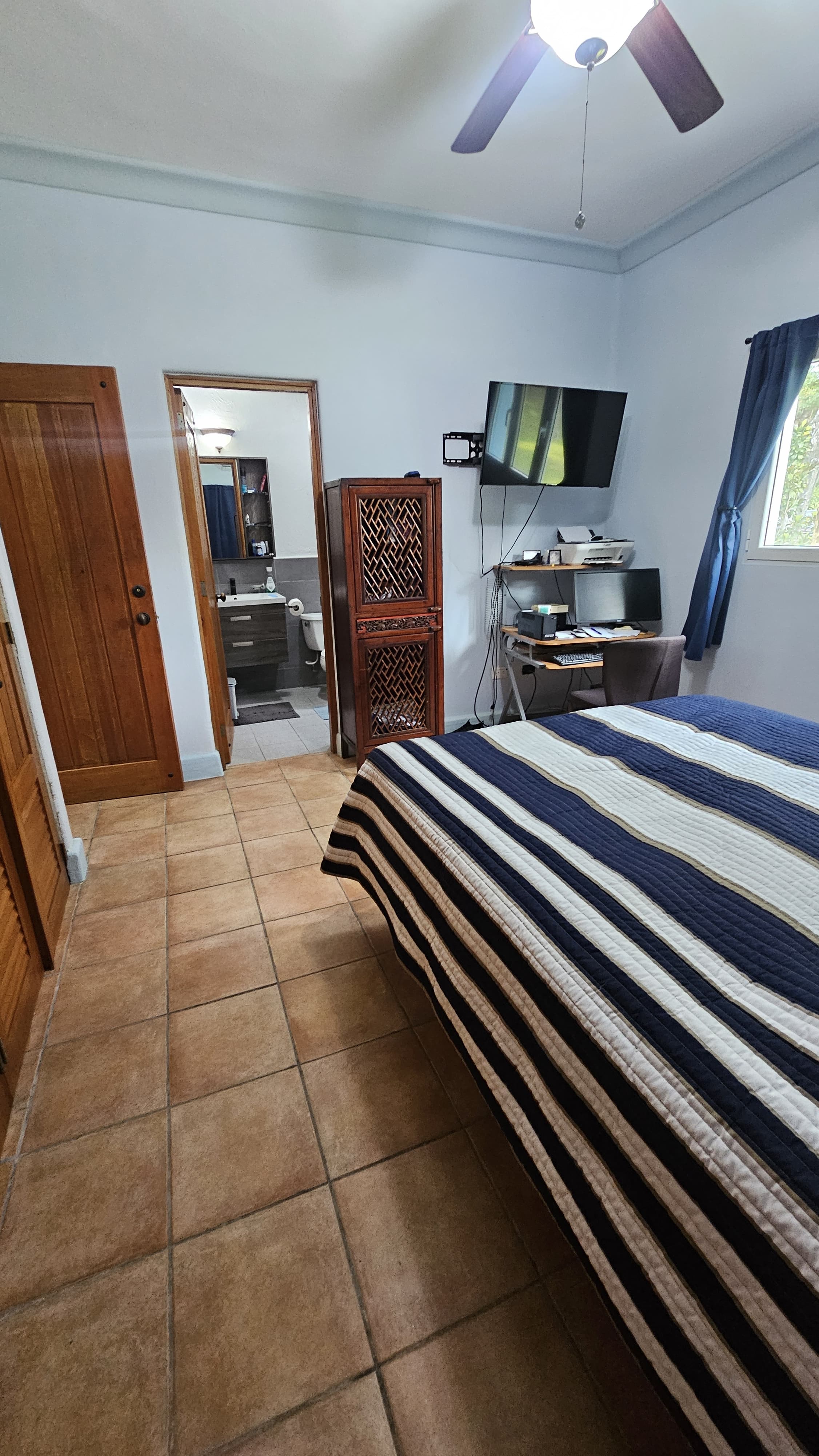 One bedroom apartment in beachfront gated community for sale - photo 3
