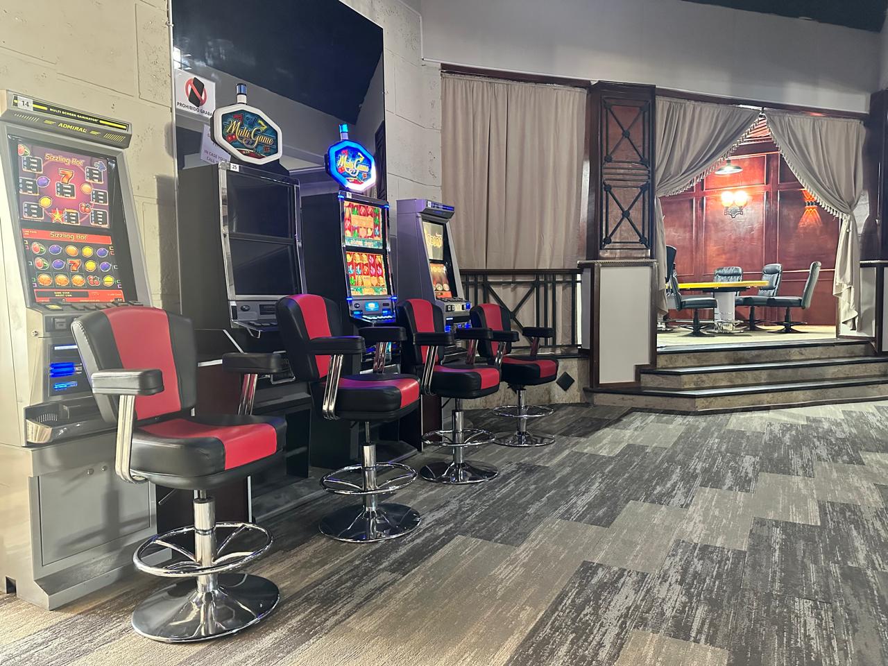 Casino For Sale Casino with Restaurants and Disco for Sale - photo 4