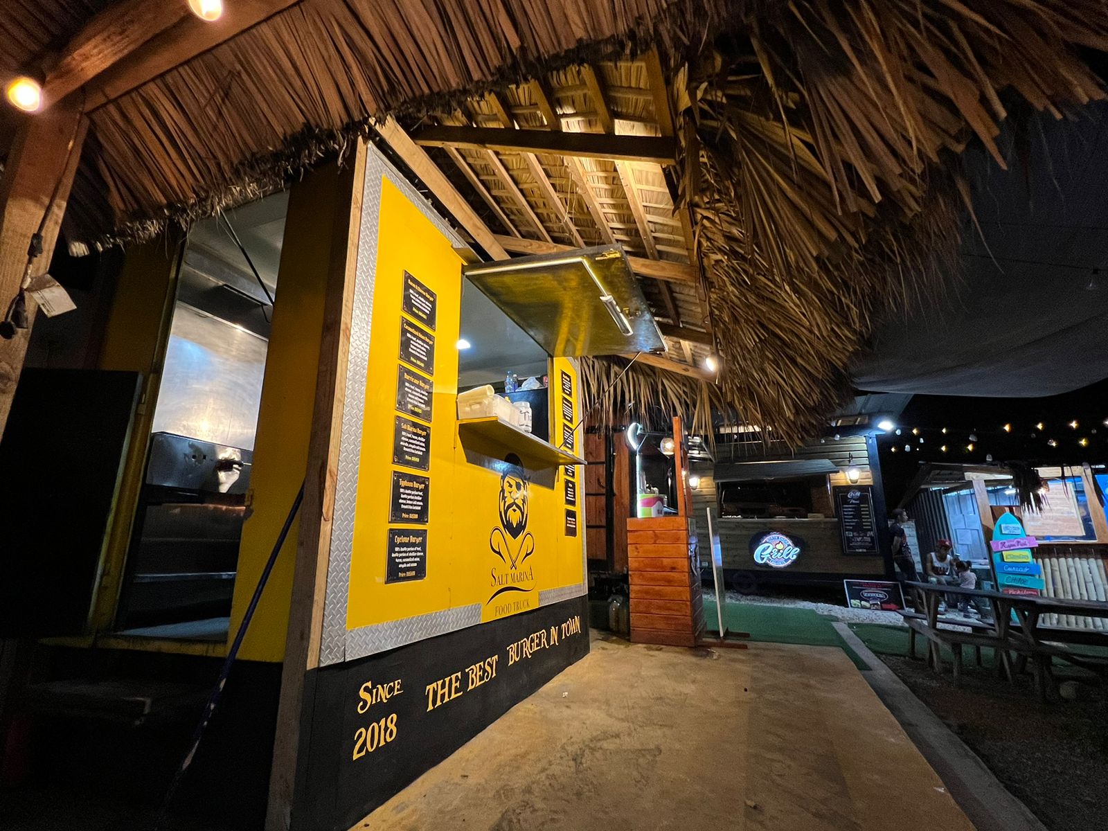 FOOD TRUCK with famous brand name FOR SALE in Cabarete FOOD TRUCK IN...