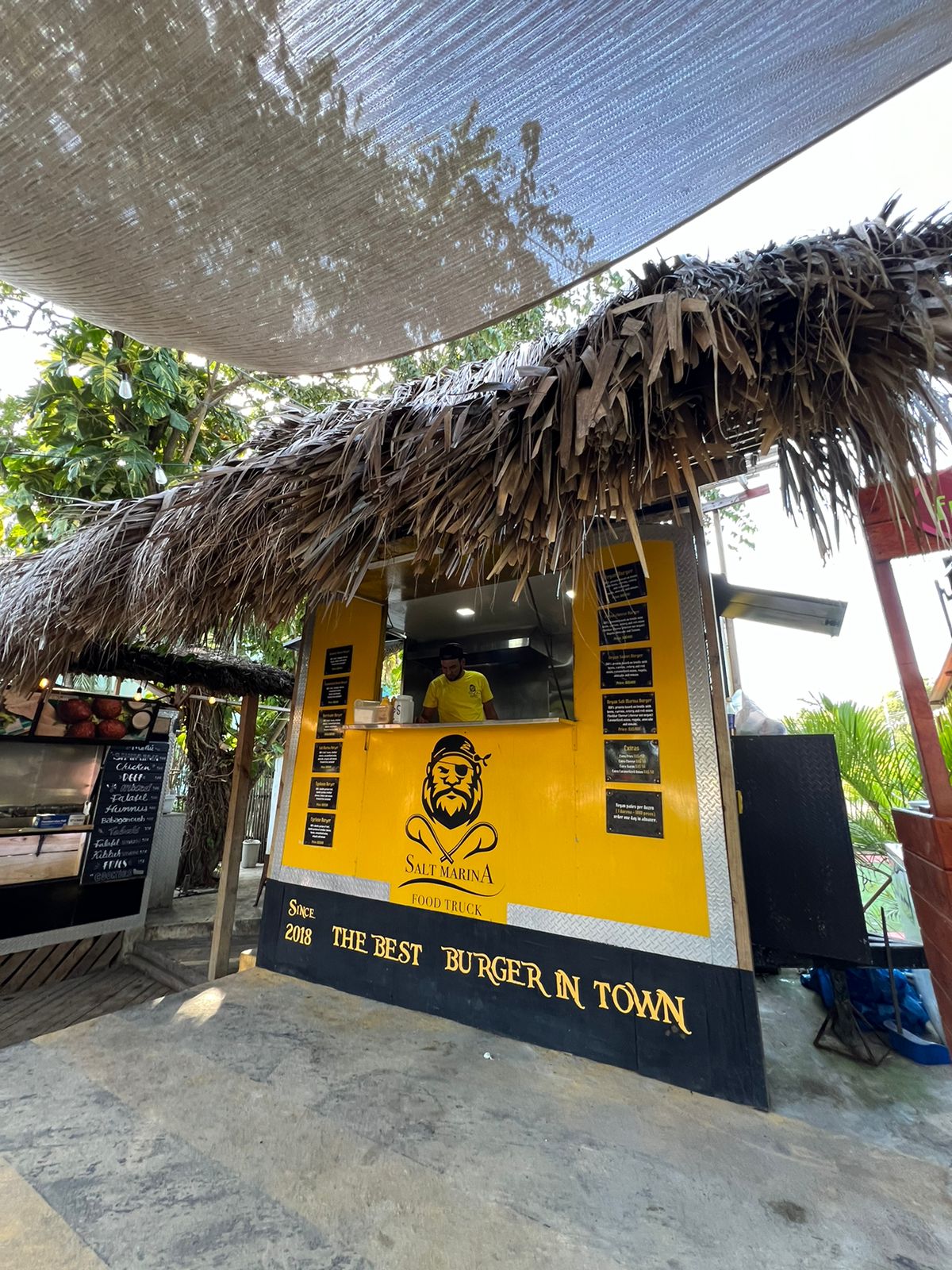 FOOD TRUCK with famous brand name FOR SALE in Cabarete FOOD TRUCK IN ENCUENTRO FOR SALE - photo 4