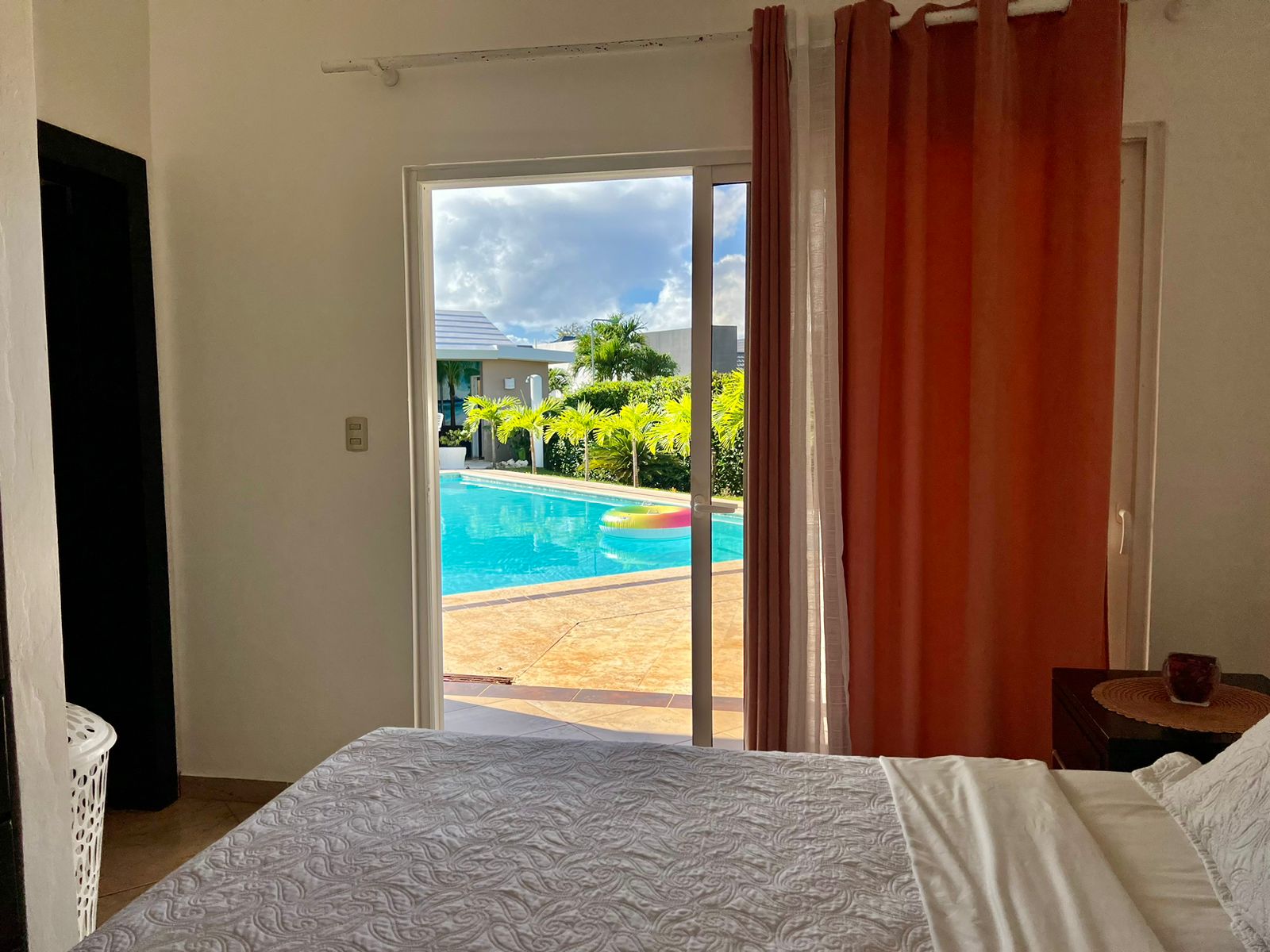 Business Opportunity!!! Villa with pool and high rental history FOR SALE - photo 4