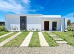 157340-sov_outside_x2